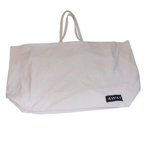 EUC Away Canvas Classic White Oversized Tote Bag Luggage Travel Beach